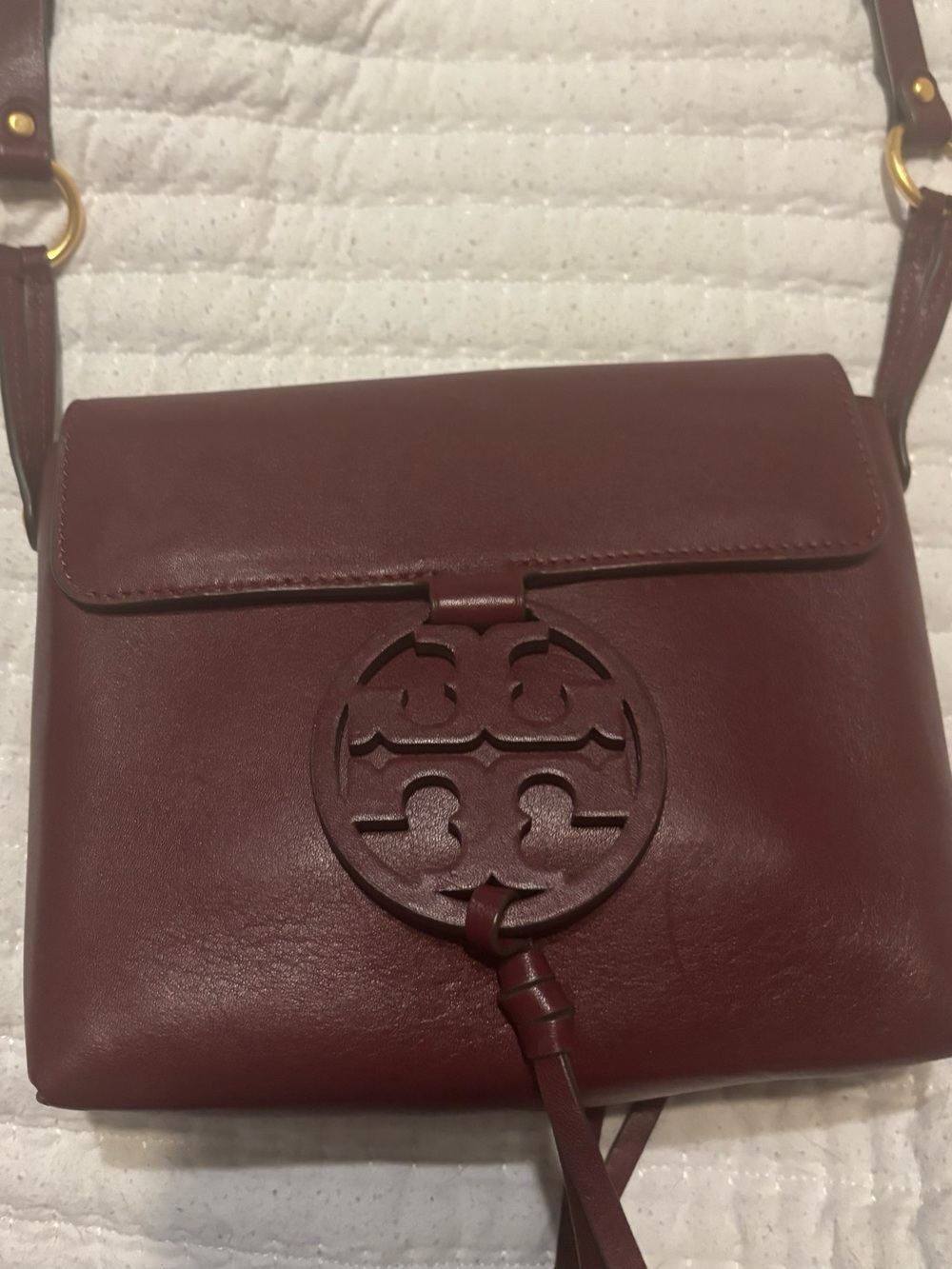 Tory Burch Crossbody Leather Bag in Deep Burgundy